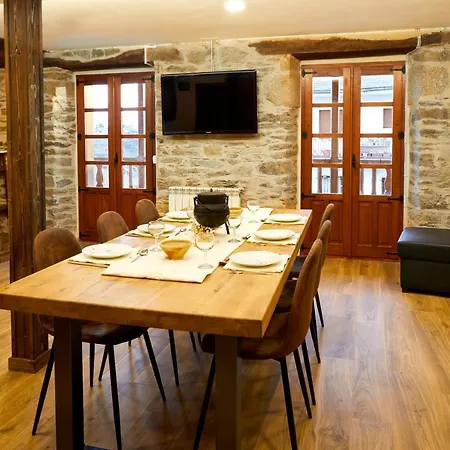 Casa Rural Tia Basi Puebla de Sanabria