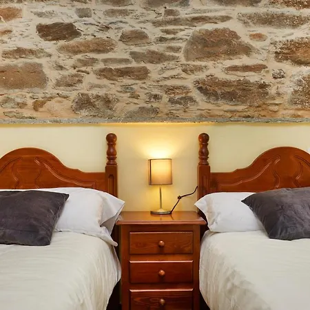 Casa Rural Tia Basi Feriehus Puebla de Sanabria